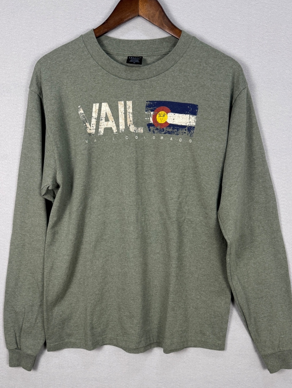 Prairie Mountain Green Men M Long Sleeve Vail Graphic Tee